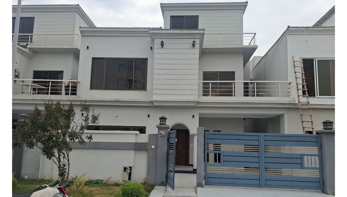 10 Marla Villa for Rent in DHA Gujranwala - Prime Location