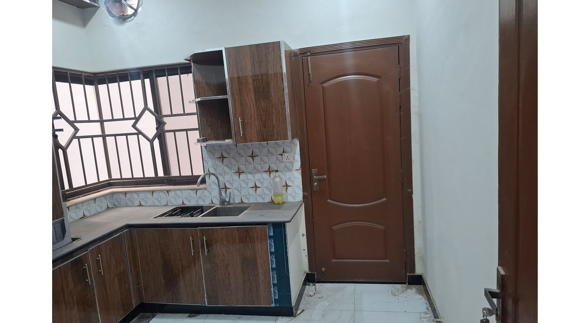 10 Marla Villa for Rent in  DHA Gujranwala - Prime Location
