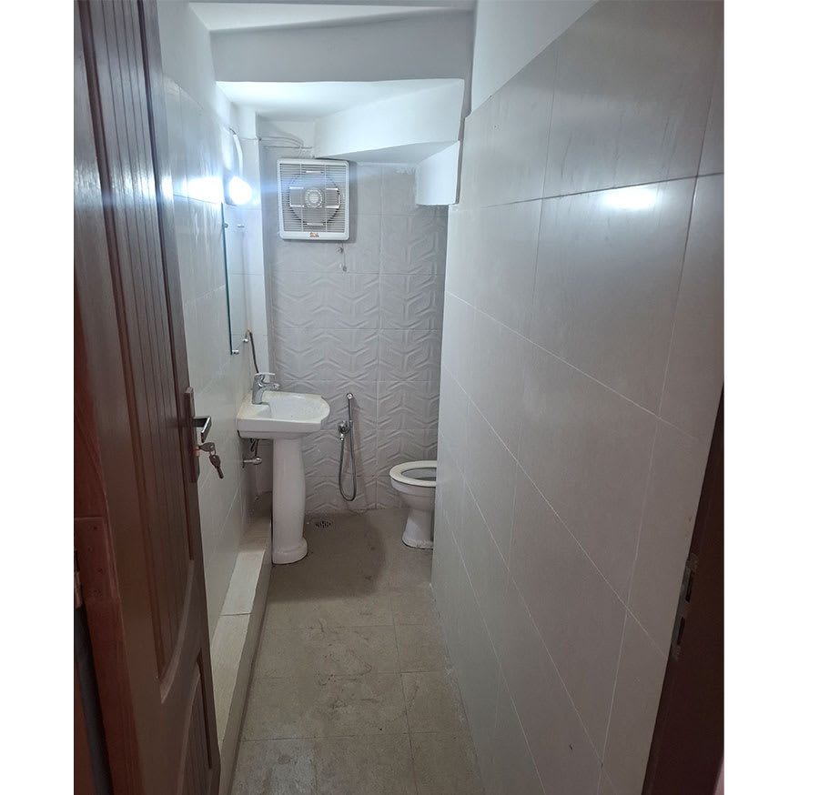 10 Marla Villa for Rent in  DHA Gujranwala - Prime Location