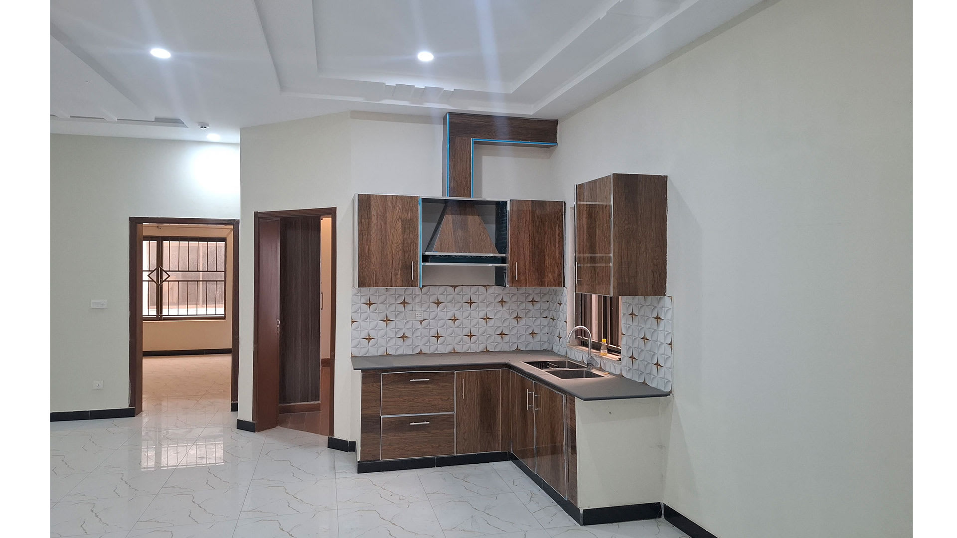 10 Marla Villa for Rent in  DHA Gujranwala - Prime Location