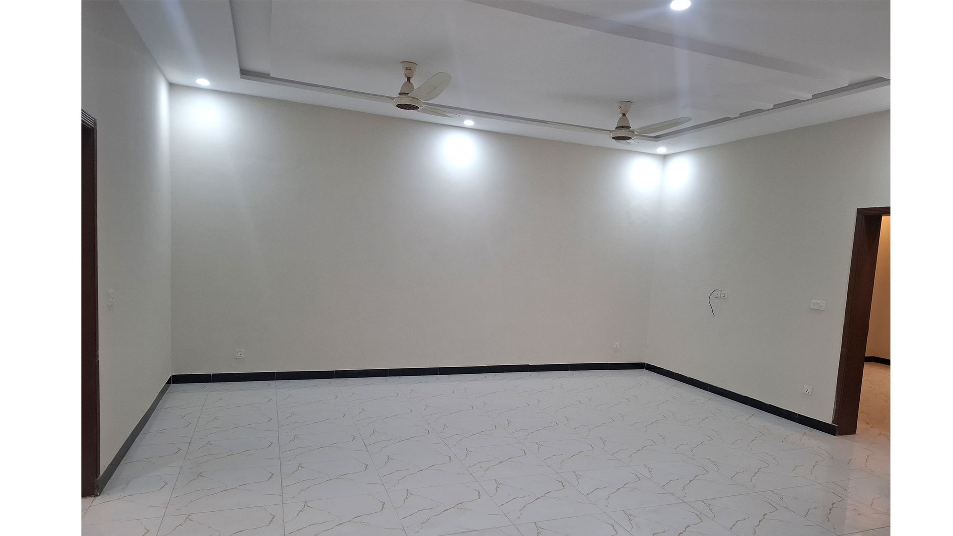 10 Marla Villa for Rent in  DHA Gujranwala - Prime Location