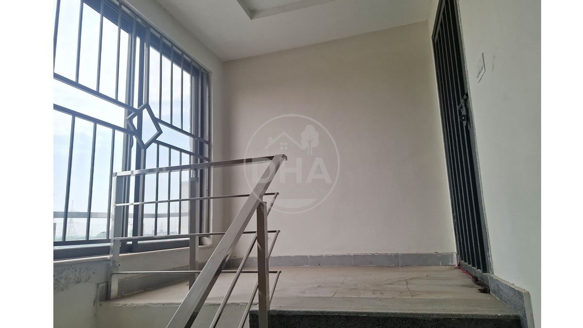 10 Marla Villa For Sale In DHA Gujranwala - Prime Location